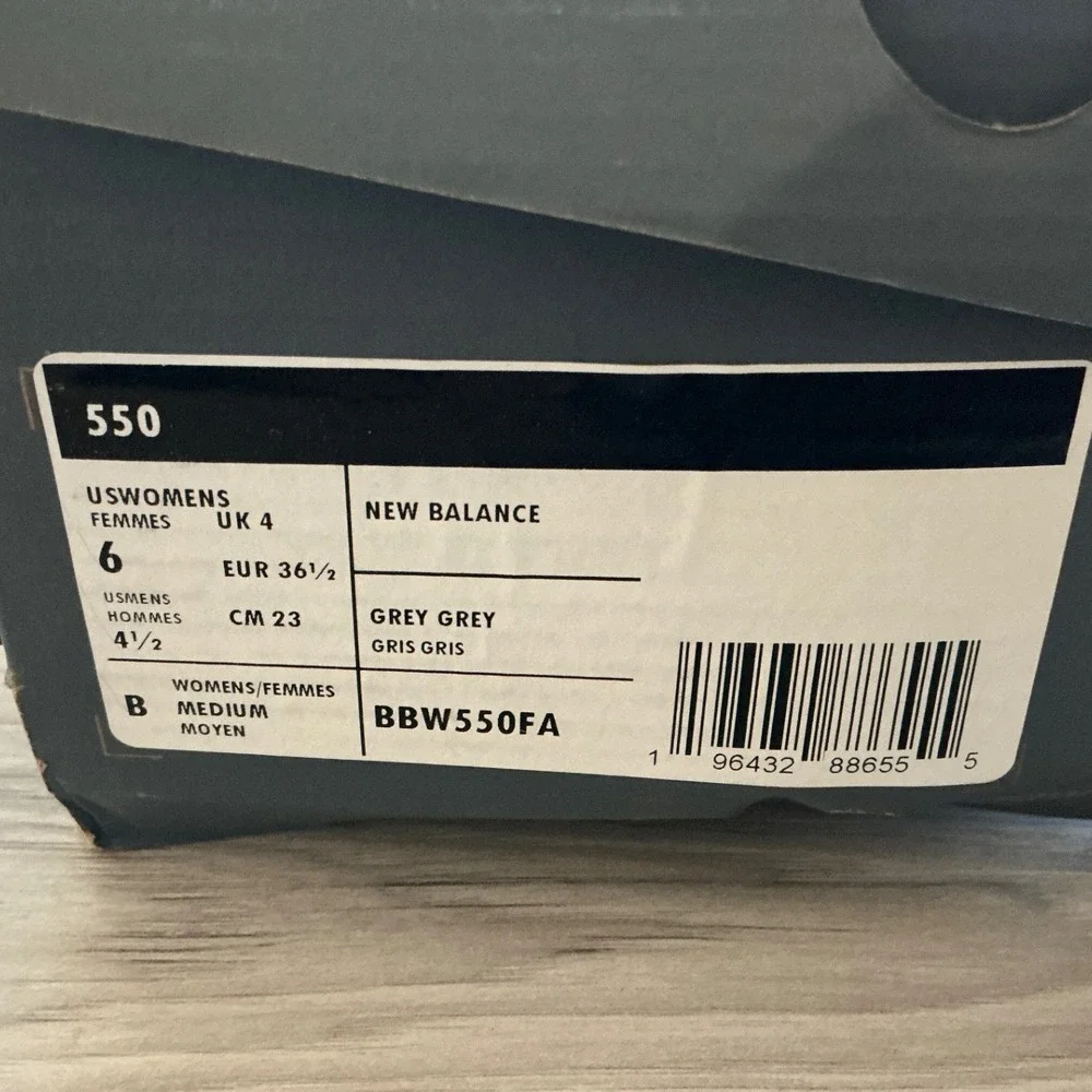 New Balance 550 Women's Shadow Grey‎ Lilac Sneakers Size 6 New In Box